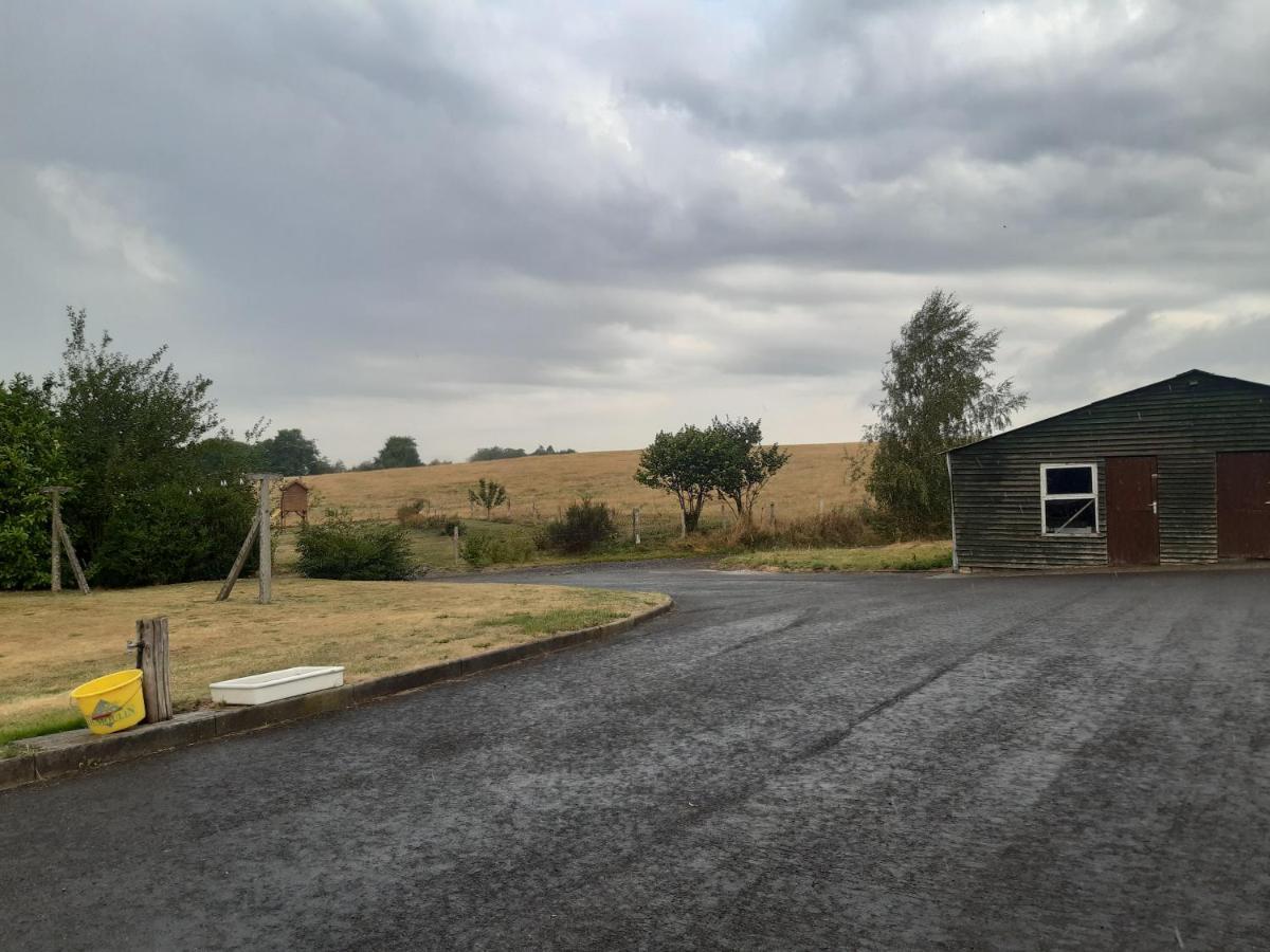 Gite Des Marais Vaux-sur-Sure Exterior photo